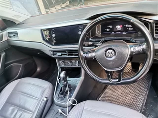 2019 Volkswagen Polo 1.0 Highline, Orange with 129000km available now!