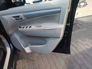 2016 Suzuki Ertiga 1.4 GL AT, Grey with 69000km available now!