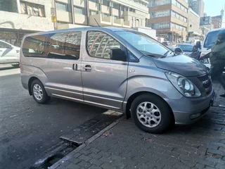 2010 Hyundai H1 MY15 2.5 VGTi 9-Seater Bus AT, Grey with 113000km available now!