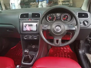 2013 Volkswagen Polo 1.4 Comfortline, Black with 88000km available now!