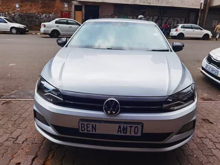 2021 Volkswagen Polo 1.0 Comfortline, Silver with 65000km available now!