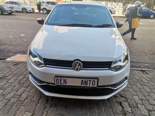 2020 Volkswagen Polo Vivo Hatch 1.4 Comfortline, White with 79000km available now!