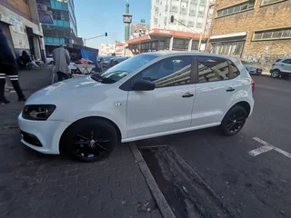 2020 Volkswagen Polo Vivo Hatch 1.4 Comfortline, White with 79000km available now!