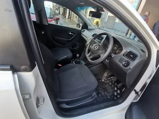 2020 Volkswagen Polo Vivo Hatch 1.4 Comfortline, White with 79000km available now!