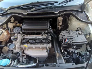 2020 Volkswagen Polo Vivo Hatch 1.4 Comfortline, White with 79000km available now!