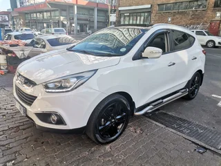 2016 Hyundai ix35 2.0 CRDi R 4x4 AT, White with 96000km available now!