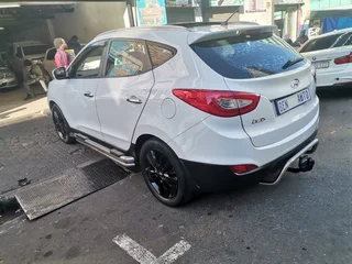 2016 Hyundai ix35 2.0 CRDi R 4x4 AT, White with 96000km available now!