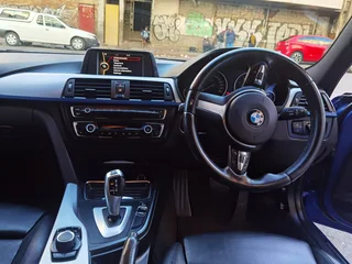 2013 BMW 320d, Blue with 130000km available now!