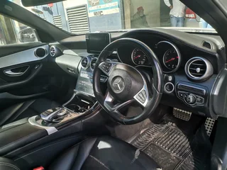 2016 Mercedes-Benz C 180 CGI BlueEFFICIENCY Avantgarde, Silver with 112000km available now!