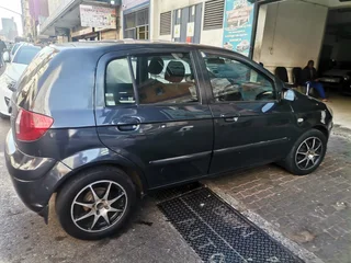 2007 Hyundai Getz 1.6, Black with 105000km available now!
