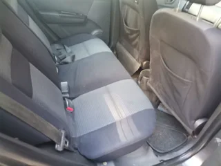 2007 Hyundai Getz 1.6, Black with 105000km available now!