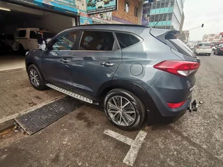 2016 Hyundai Tucson 2.0 Premium AT, Grey with 104000km available now!