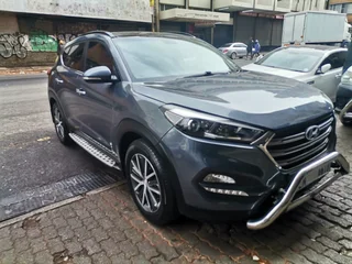 2016 Hyundai Tucson 2.0 Premium AT, Grey with 104000km available now!