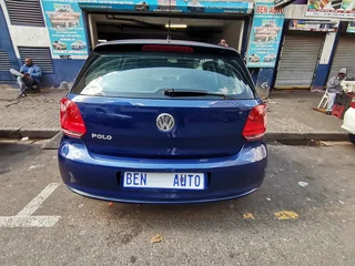 2014 Volkswagen Polo Vivo Hatch 1.4 Trendline, Blue with 88000km available now!