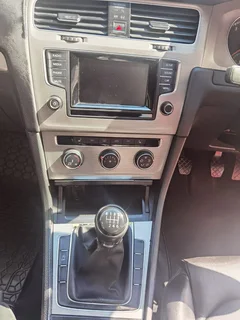 2014 Volkswagen Golf 7 1.4 TSI BMT Comfortline, Red with 105000km available now!