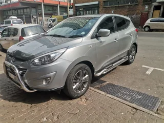 2015 Hyundai ix35 2.0 Premium 4x2 AT, Silver with 96000km available now!