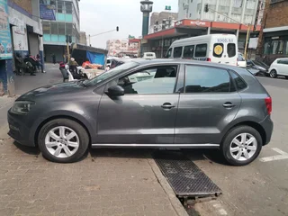 2011 Volkswagen Polo 1.4 Comfortline, Grey with 67000km available now!