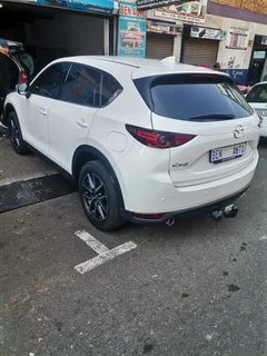 2017 Mazda CX-5 2.2 DE Active 4x2 AT, White with 71000km available now!