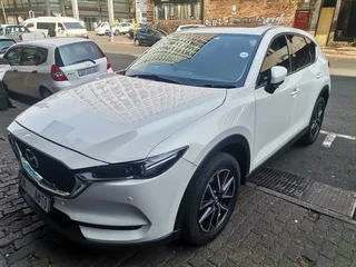 2017 Mazda CX-5 2.2 DE Active 4x2 AT, White with 71000km available now!