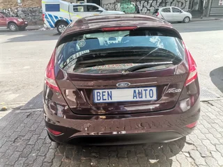 2011 Ford Fiesta 1.4 Ambiente, Purple with 118000km available now!