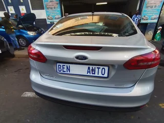 2011 Ford Focus 1.0 EcoBoost Trend 5-Door, Silver with 91000km available now!