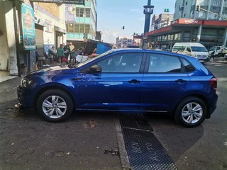 2019 Volkswagen Polo 1.0 Comfortline, Blue with 64000km available now!