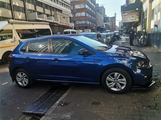 2019 Volkswagen Polo 1.0 Comfortline, Blue with 64000km available now!