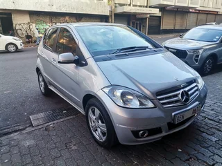 2011 Mercedes-Benz A 180 Avantgarde, Silver with 105000km available now!