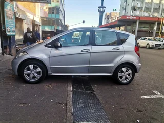 2011 Mercedes-Benz A 180 Avantgarde, Silver with 105000km available now!