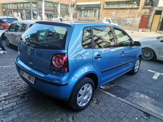 2009 Volkswagen Polo 1.4 Comfortline, Blue with 92000km available now!