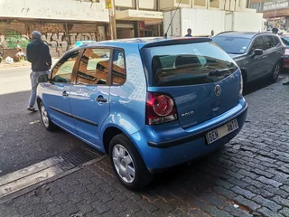 2009 Volkswagen Polo 1.4 Comfortline, Blue with 92000km available now!