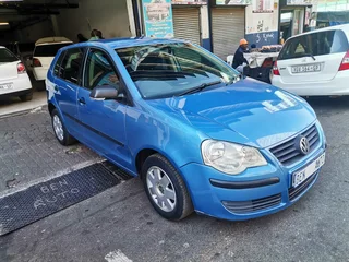 2009 Volkswagen Polo 1.4 Comfortline, Blue with 92000km available now!