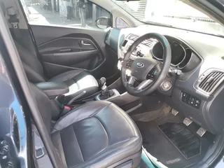2014 Kia Rio 1.4 5-Door, Grey with 99000km available now!
