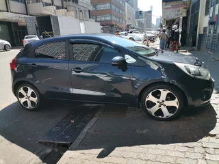 2014 Kia Rio 1.4 5-Door, Grey with 99000km available now!