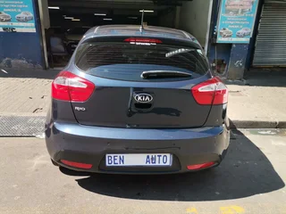 2014 Kia Rio 1.4 5-Door, Grey with 99000km available now!