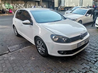 2011 Volkswagen Golf VI 1.4 TSI Comfortline, White with 86000km available now!