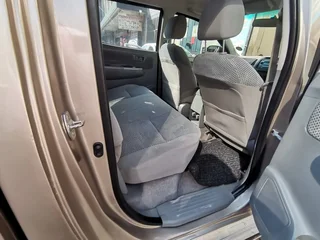 2008 Toyota Hilux 2.7 VVT-i D/Cab RB Raider, Gold with 107000km available now!