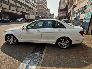 2013 Mercedes-Benz C 250 BlueEFFICIENCY Avantgarde 7G-Tronic, White with 96000km available now!