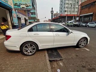 2013 Mercedes-Benz C 250 BlueEFFICIENCY Avantgarde 7G-Tronic, White with 96000km available now!