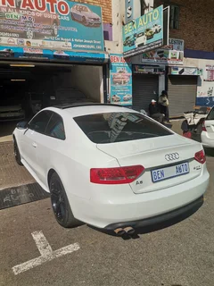 2010 Audi A5 Coupe 2.0 TFSI, White with 95000km available now!