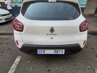 2022 Renault Kwid 1.0 Climber, White with 61000km available now!