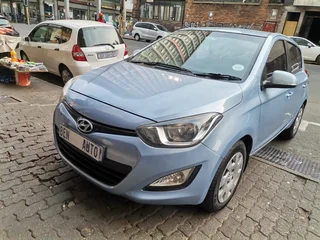 2014 Hyundai i20 1.4 Fluid, Blue with 88000km available now!