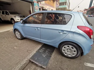 2014 Hyundai i20 1.4 Fluid, Blue with 88000km available now!