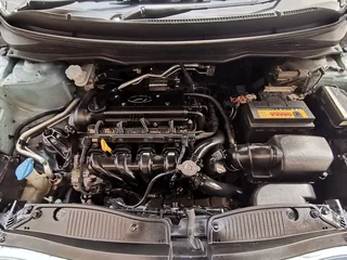 2014 Hyundai i20 1.4 Fluid, Blue with 88000km available now!