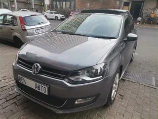 2013 Volkswagen Polo 1.4 Comfortline, Grey with 82000km available now!