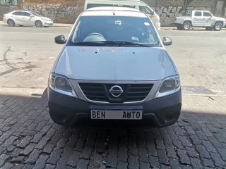 2019 Nissan NP200 1.5 dCi Base, Silver with 77000km available now!