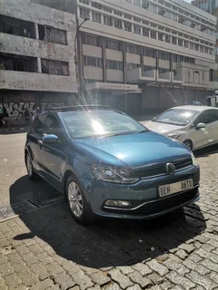 2014 Volkswagen Polo 1.2 TSI Comfortline, Blue with 121000km available now!