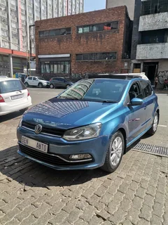 2014 Volkswagen Polo 1.2 TSI Comfortline, Blue with 121000km available now!