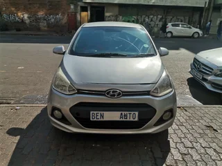 2017 Hyundai i10 1.1 GLS, Silver with 87000km available now!