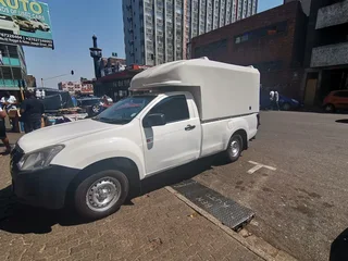 2021 Isuzu KB 250, White with 79000km available now!